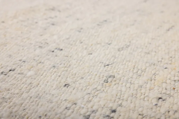 LINEN TOUCH
