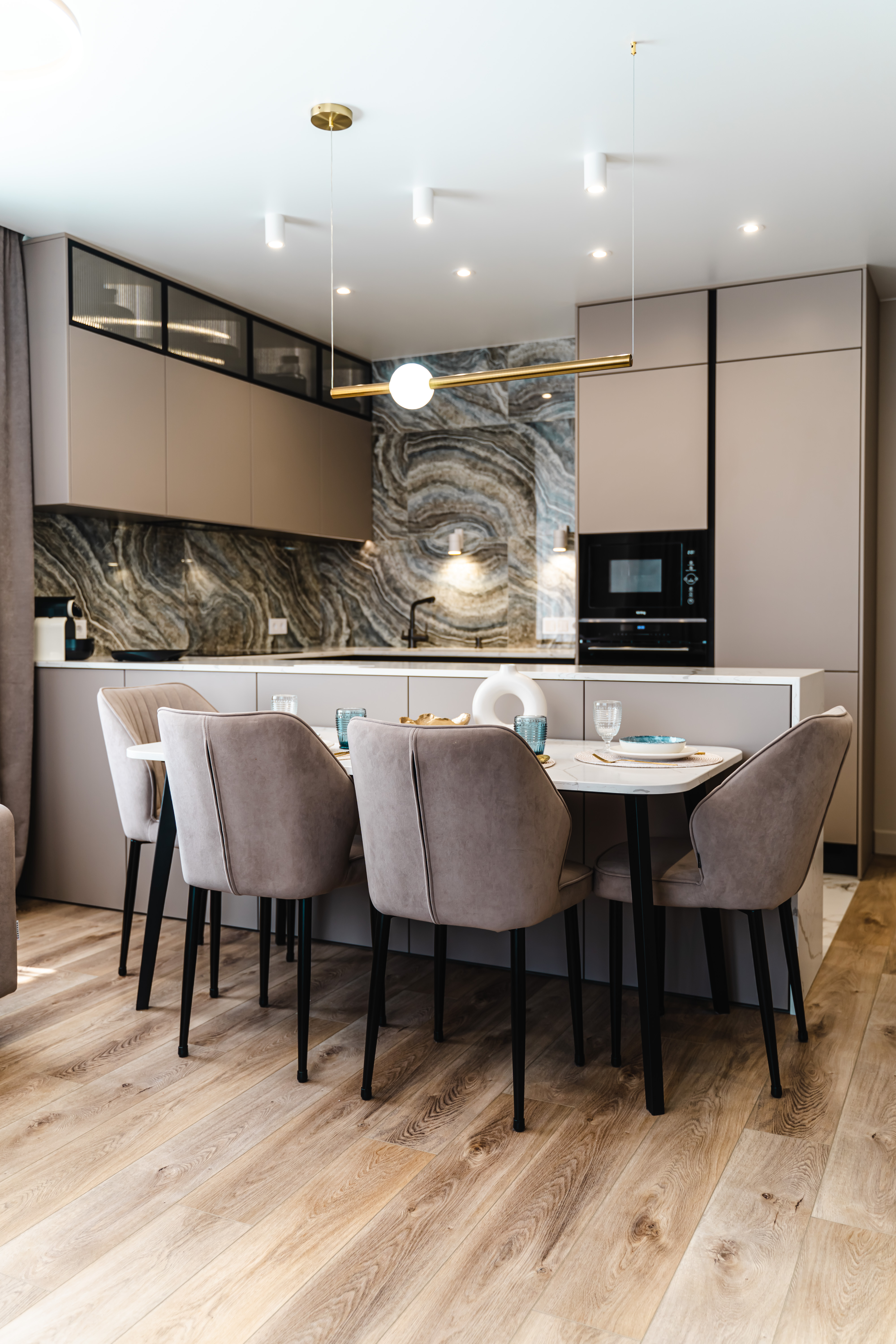 Проект квартиры от дизайнера Александры Банщиковой в Хабаровске, ЖК  Crystal.