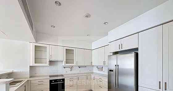 Коттедж, 340 м2, 2 сотки, 3 эт. Москва