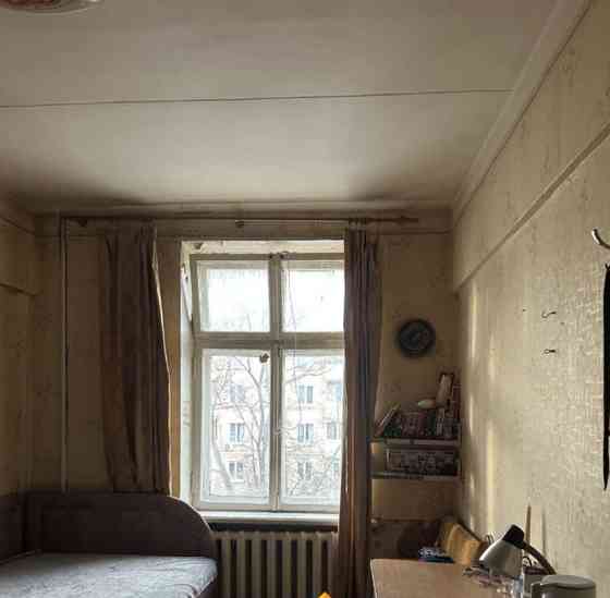 Комната, 35.8 м2, 5/5 эт. Москва