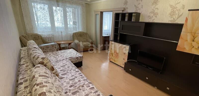 2-комн. квартира, 42 м2, 1/6 эт. Кемерово - изображение 1