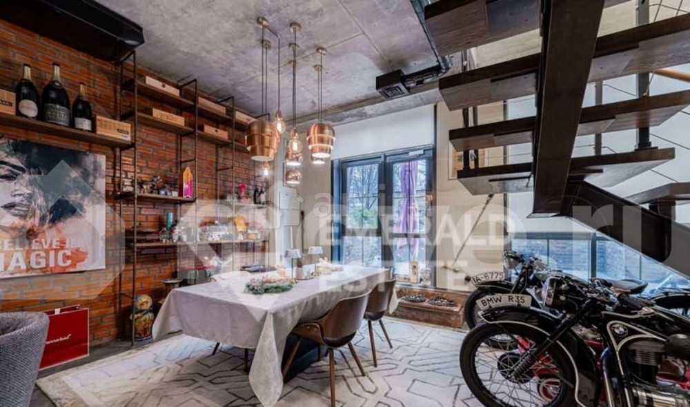 4-комн. апарт-ы, 180 м2, 1/5 эт. Москва - изображение 1