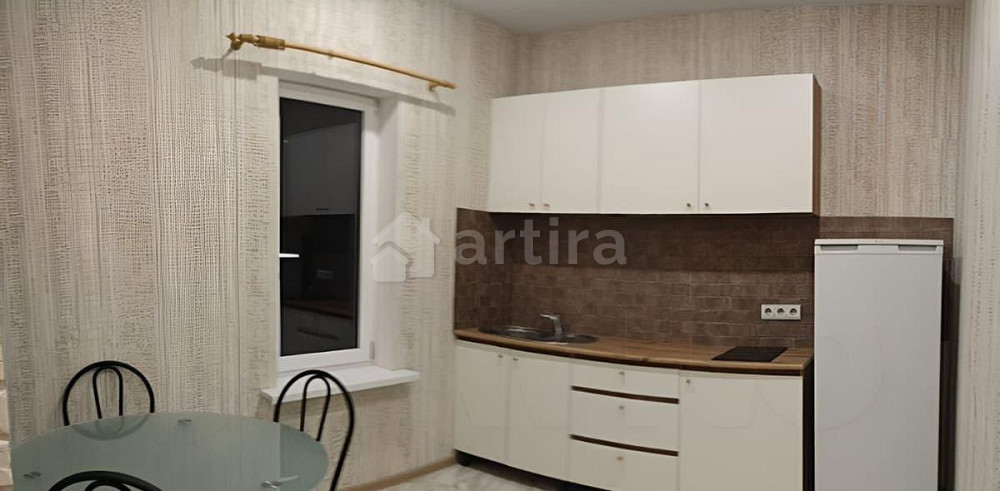 Дом, 48 м2, 4 сотки, 1 эт. Екатеринбург - изображение 1