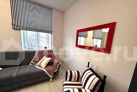 4-комн. квартира, 135 м2, 2/4 эт. Москва