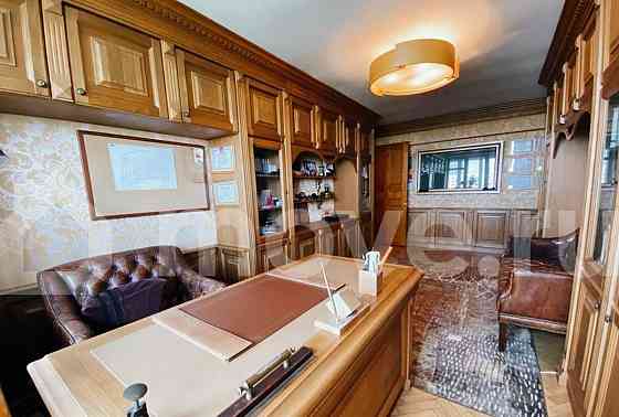 4-комн. квартира, 101 м2, 8/8 эт. Москва