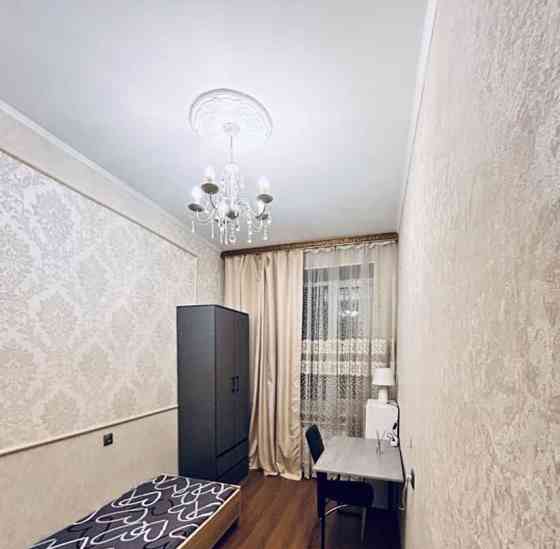 Комната, 75 м2, 2/4 эт. Санкт-Петербург