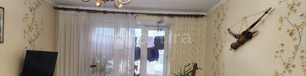 Комната, 110 м2, 4/5 эт. Тюмень - изображение 1