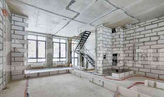 4-комн. квартира, 134.3 м2, 1/2 эт. Москва