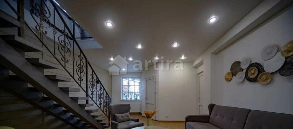 Дом, 300 м2, 15 соток, 3 эт. Кингисепп - изображение 7