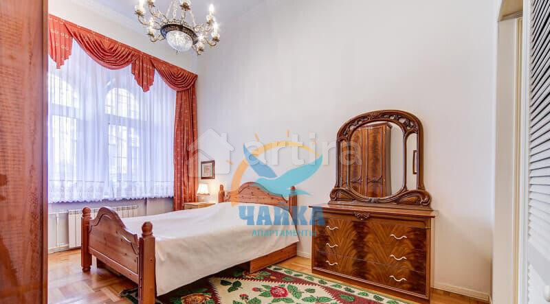 4-комн. квартира, 140 м2, 2/6 эт. Санкт-Петербург - изображение 2