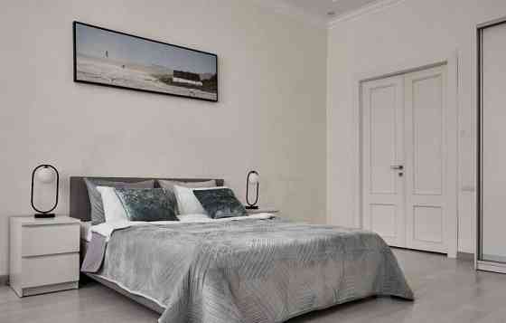 2-комн. квартира, 70 м2, 3/5 эт. Санкт-Петербург