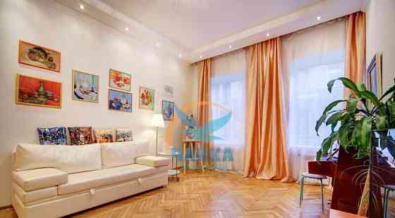 2-комн. квартира, 63 м2, 2/4 эт. Санкт-Петербург