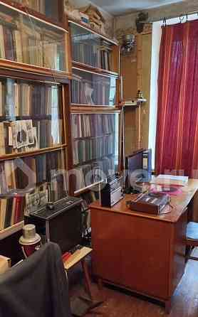 1-комн. квартира, 35 м2, 1/5 эт. Москва