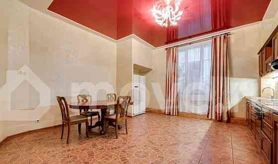 4-комн. квартира, 190.2 м2, 1/6 эт. Москва