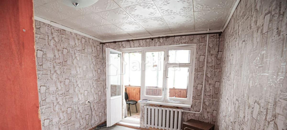 Комната, 15 м2, 11/12 эт. Гатчина - изображение 1