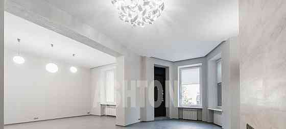 Таунхаус, 330 м2, 1 сотка, 3 эт. Москва