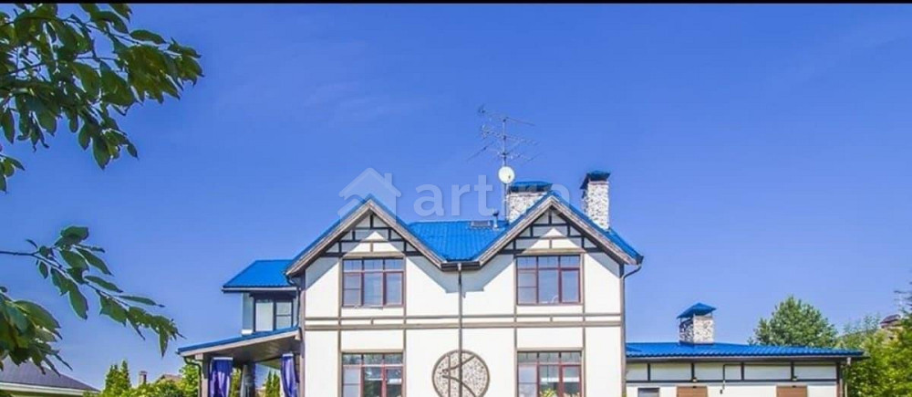 Коттедж, 450 м2, 15 соток, 2 эт. Солнечногорск - изображение 1