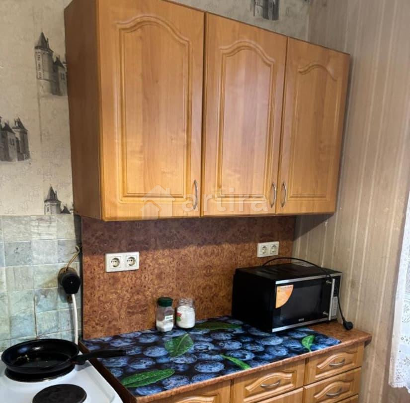 Комната, 70 м2, 4/10 эт. Санкт-Петербург - изображение 3