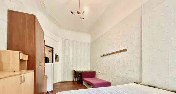 Комната, 101 м2, 3/7 эт. Санкт-Петербург