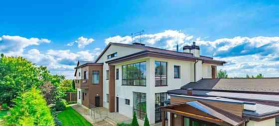 Дом, 1200 м2, 50 соток, 3 эт. Истра