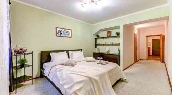 3-комн. апарт-ы, 90 м2, 3/5 эт. Санкт-Петербург