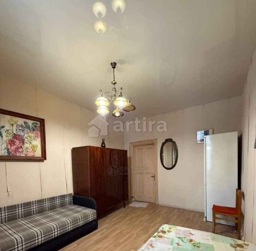 Комната, 15 м2, 2/5 эт. Москва - изображение 1