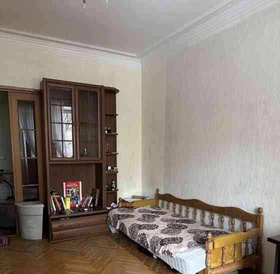 Комната, 200 м2, 4/9 эт. Москва