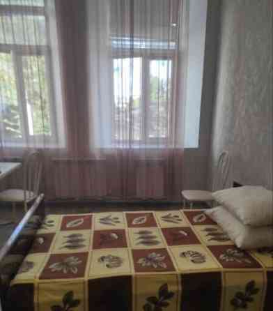 2-комн. квартира, 52 м2, 2/2 эт. Евпатория