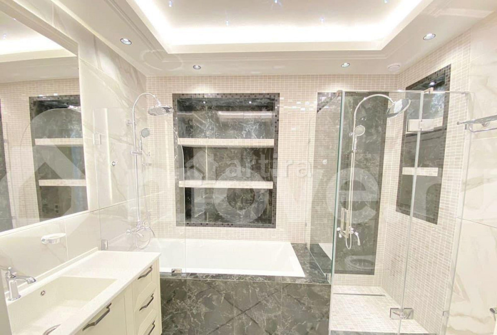 3-комн. апарт-ы, 88 м2, 45/78 эт. Москва - изображение 2