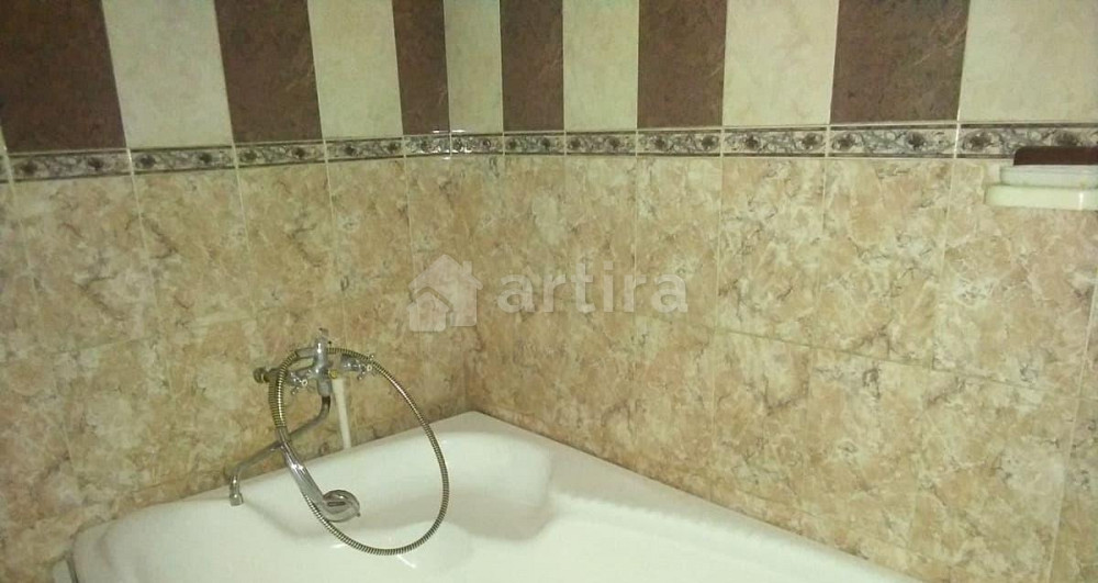 Комната, 9 м2, 2/2 эт. Ростов-на-Дону - изображение 1