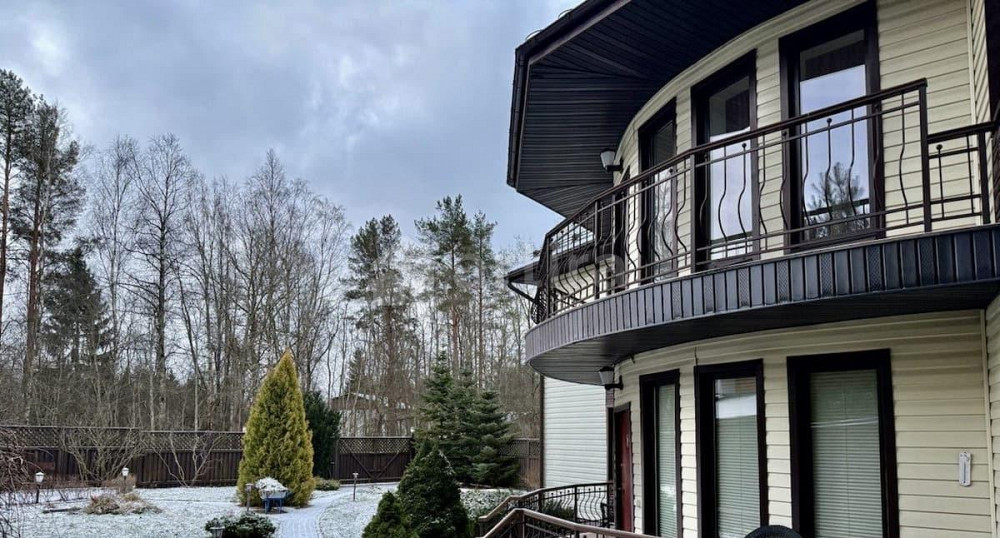 Коттедж, 300 м2, 6 соток, 3 эт. Санкт-Петербург - изображение 1