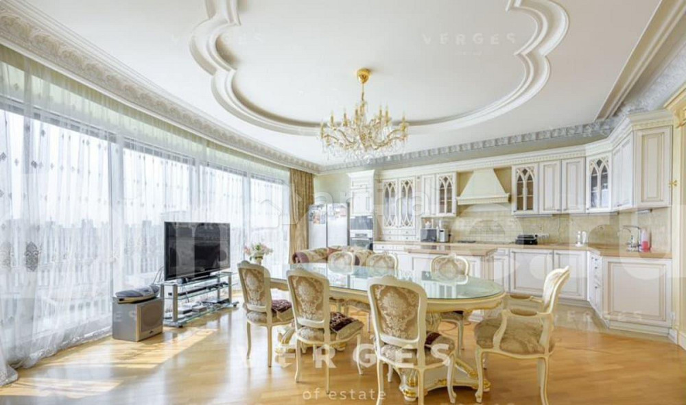 5-комн. квартира, 194 м2, 20/37 эт. Москва - изображение 1