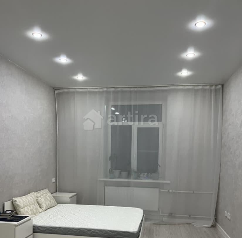 Комната, 111.8 м2, 1/5 эт. Санкт-Петербург - изображение 1