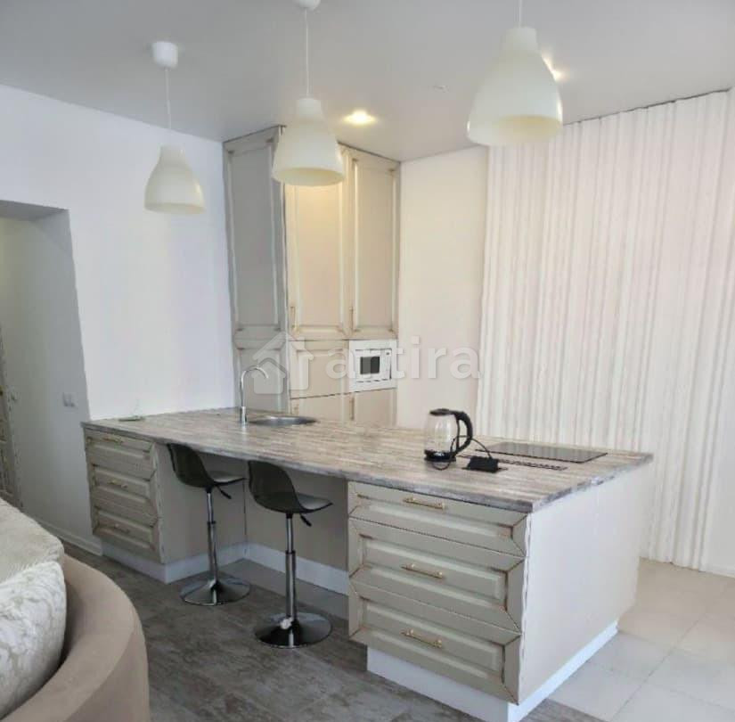 Коттедж, 140 м2, 3 сотки, 2 эт. Екатеринбург - изображение 1