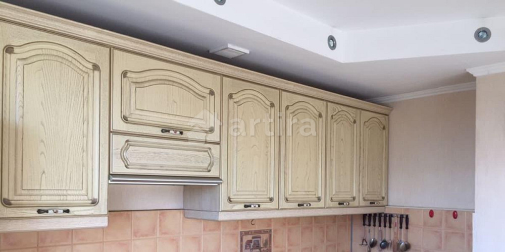 Комната, 76 м2, 10/16 эт. Москва - изображение 1