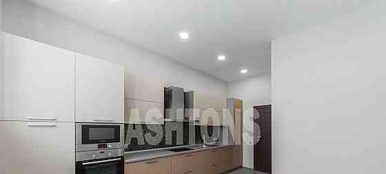 Таунхаус, 330 м2, 1 сотка, 3 эт. Москва