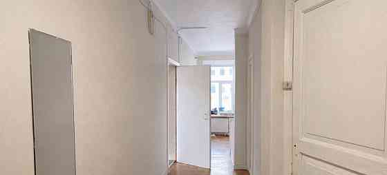 Комната, 80 м2, 2/5 эт. Санкт-Петербург