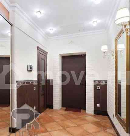 6-комн. квартира, 181 м2, 4/5 эт. Москва