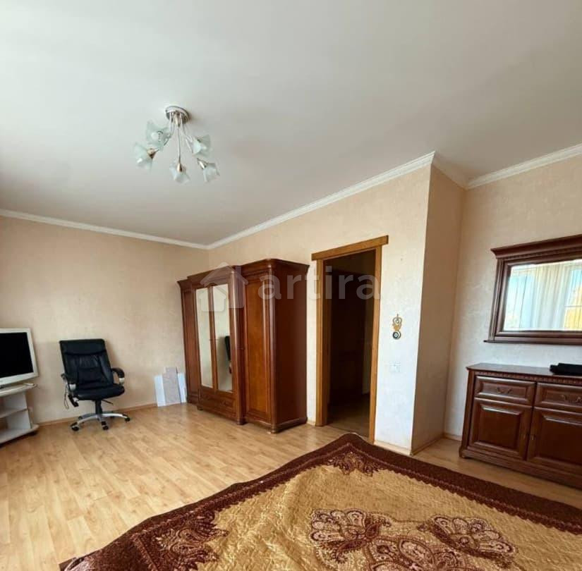 Дом, 258 м2, 1.8 сотки, 4 эт. Калининград - изображение 2