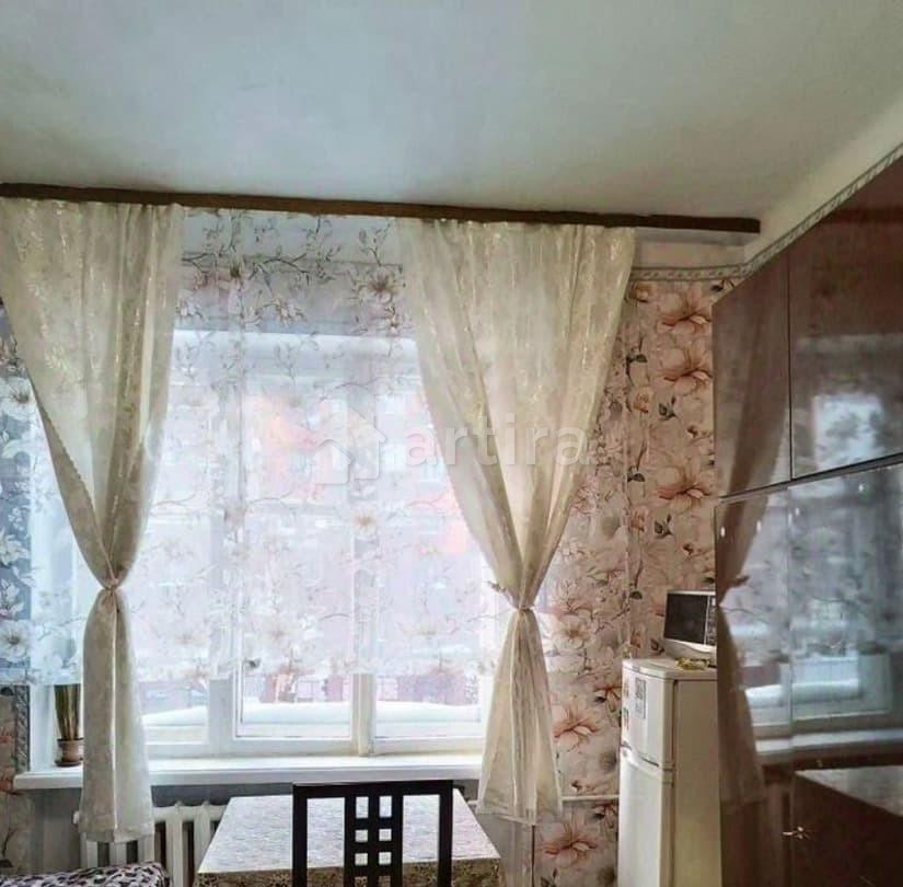 Комната, 19 м2, 3/5 эт. Москва - изображение 1