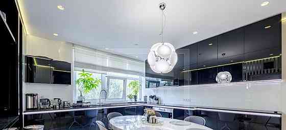 Дом, 560 м2, 2 сотки, 3 эт. Москва