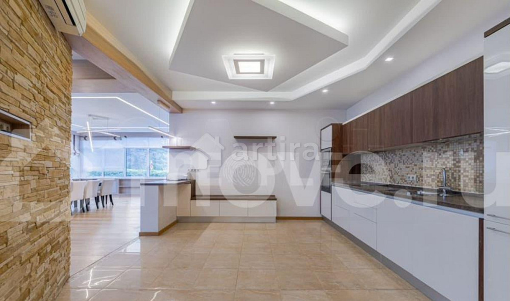 4-комн. квартира, 212 м2, 1/4 эт. Москва - изображение 4