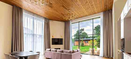 Дом, 280 м2, 14 соток, 2 эт. Санкт-Петербург