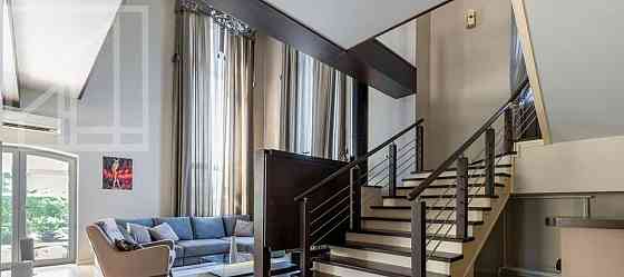 Дом, 600 м2, 20 соток, 3 эт. Видное