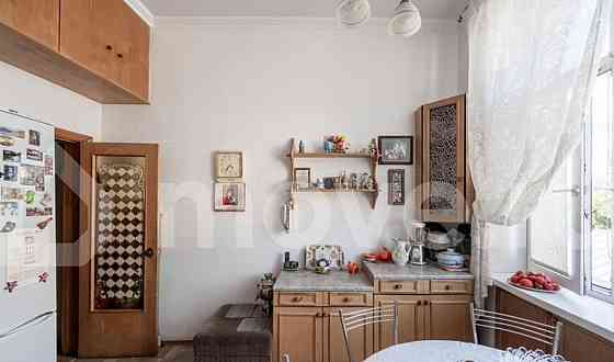 3-комн. квартира, 95.4 м2, 5/5 эт. Москва