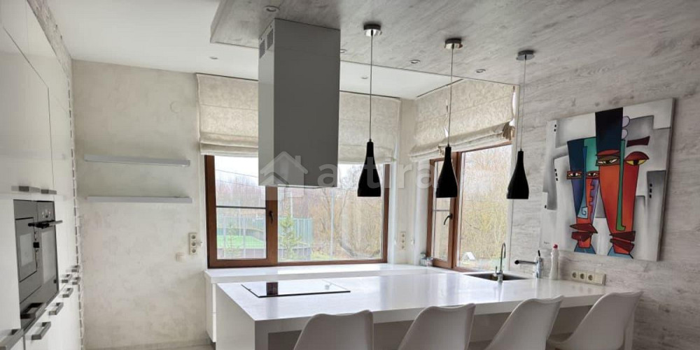 Дом, 300 м2, 16 соток, 2 эт. Санкт-Петербург - изображение 1