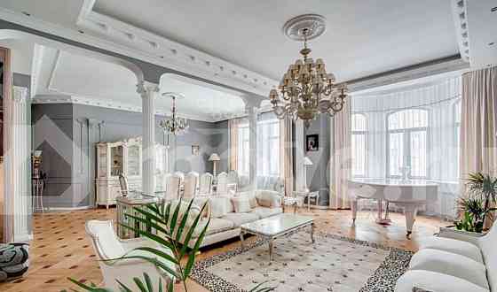 4-комн. квартира, 188.1 м2, 4/6 эт. Москва