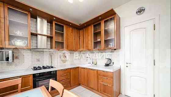 4-комн. квартира, 100.5 м2, 5/5 эт. Москва