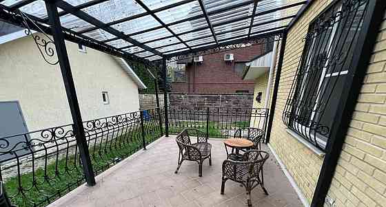 Дом, 220 м2, 8 соток, 2 эт. Красногорск