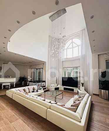 Квартира, 480 м2, 1/3 эт. Москва